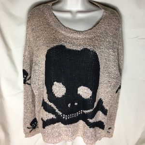 Material Girl skull sweater size Juniors L